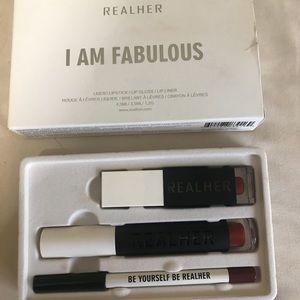 REALHER lip set!